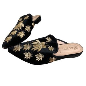 Mavirs Embroidered Velvet Bumble Beet Mule Slipper